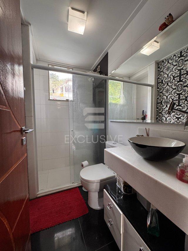 Casa com 3 dormitórios à venda, 180 m² por R$ 790.000,00 - Sitio são Luiz - Nova Friburgo - Nova Friburgo - 