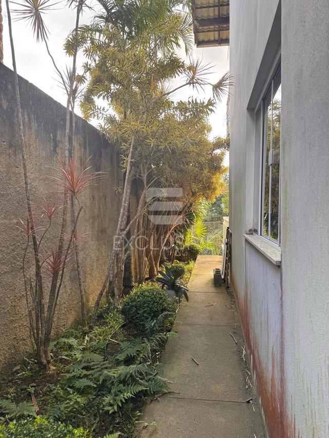 Casa com 3 dormitórios à venda, 180 m² por R$ 790.000,00 - Sitio são Luiz - Nova Friburgo - Nova Friburgo - 