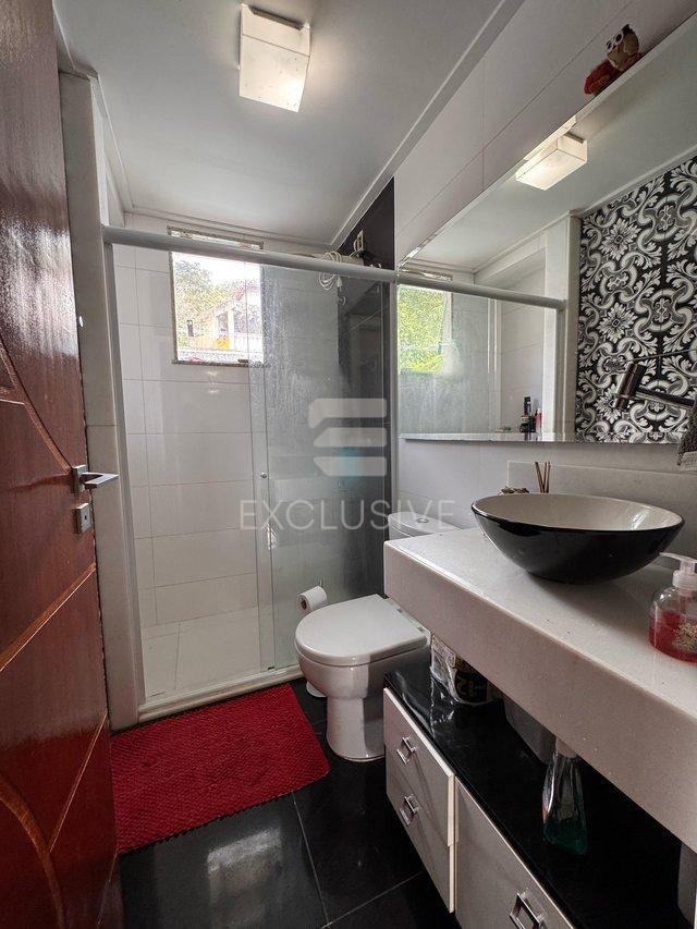 Casa com 3 dormitórios à venda, 180 m² por R$ 790.000,00 - Sitio são Luiz - Nova Friburgo - Nova Friburgo - 
