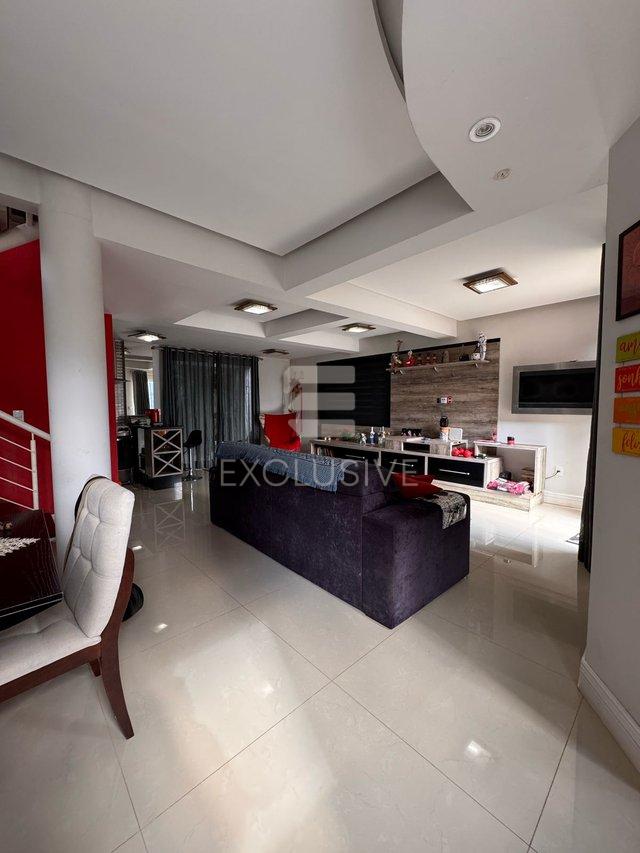 Casa com 3 dormitórios à venda, 180 m² por R$ 790.000,00 - Sitio são Luiz - Nova Friburgo - Nova Friburgo - 