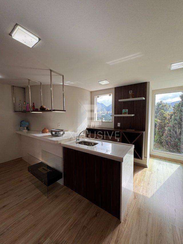 Casa com 3 dormitórios à venda, 180 m² por R$ 790.000,00 - Sitio são Luiz - Nova Friburgo - Nova Friburgo - 