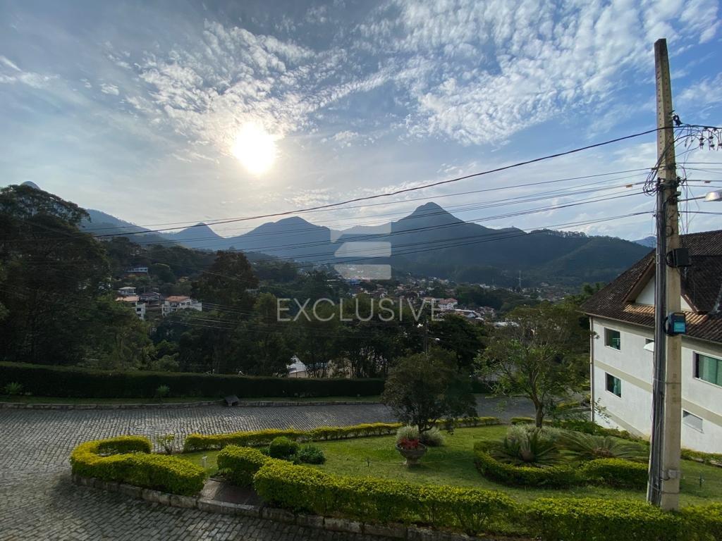 EXCELENTE APARTAMENTO 3 DORMITÓRIOS NO CÔNEGO - NOVA FRIBURGO -RJ. R$690.000,00 - Nova Friburgo - 