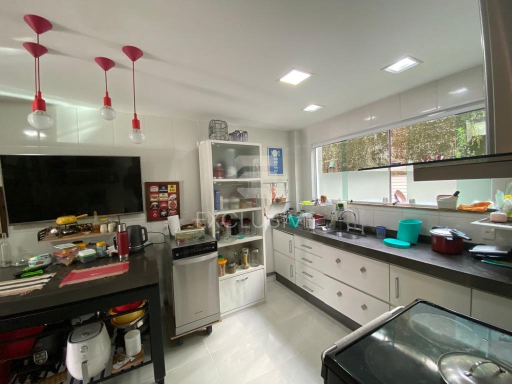 EXCELENTE APARTAMENTO 3 DORMITÓRIOS NO CÔNEGO - NOVA FRIBURGO -RJ. R$690.000,00 - Nova Friburgo - 