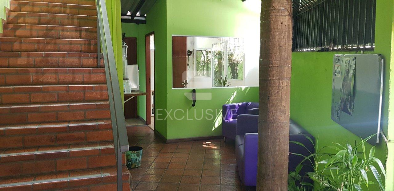 Imovel comércial no Centro de Nova Friburgo com 300 m² de área contruída R$ 1.500.000,00 - Nova Friburgo - 