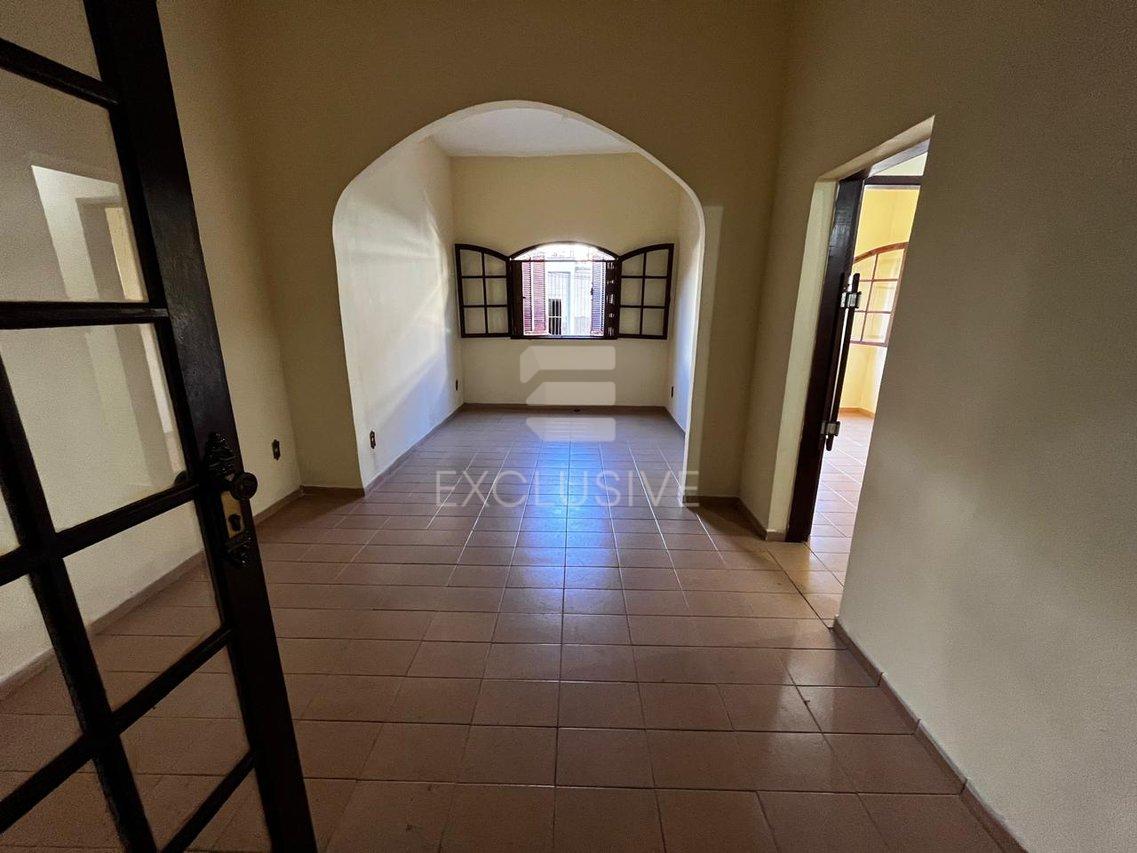 EXCELENTE CASA 3 QUARTOS LINEAR EM OLARIA R$450.000,00 - NOVA FRIBURGO - Nova Friburgo - 