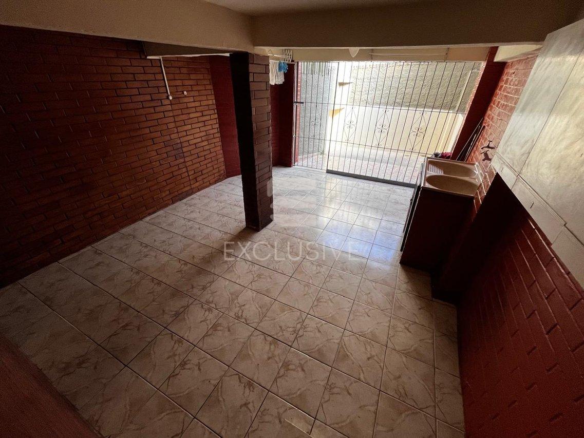 EXCELENTE CASA 3 QUARTOS LINEAR EM OLARIA R$450.000,00 - NOVA FRIBURGO - Nova Friburgo - 