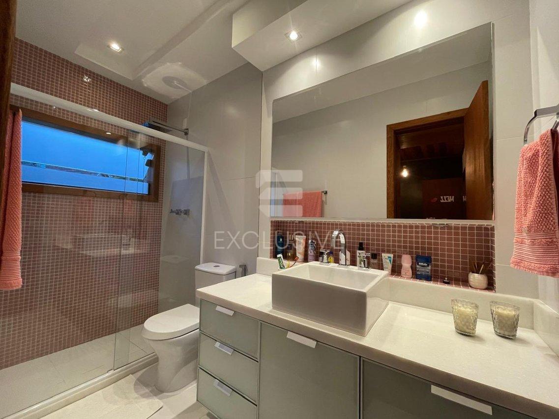 Casa com 3 dormitórios à venda, 110 m² por R$ 980.000 - Cônego - Nova Friburgo/RJ - Nova Friburgo - 