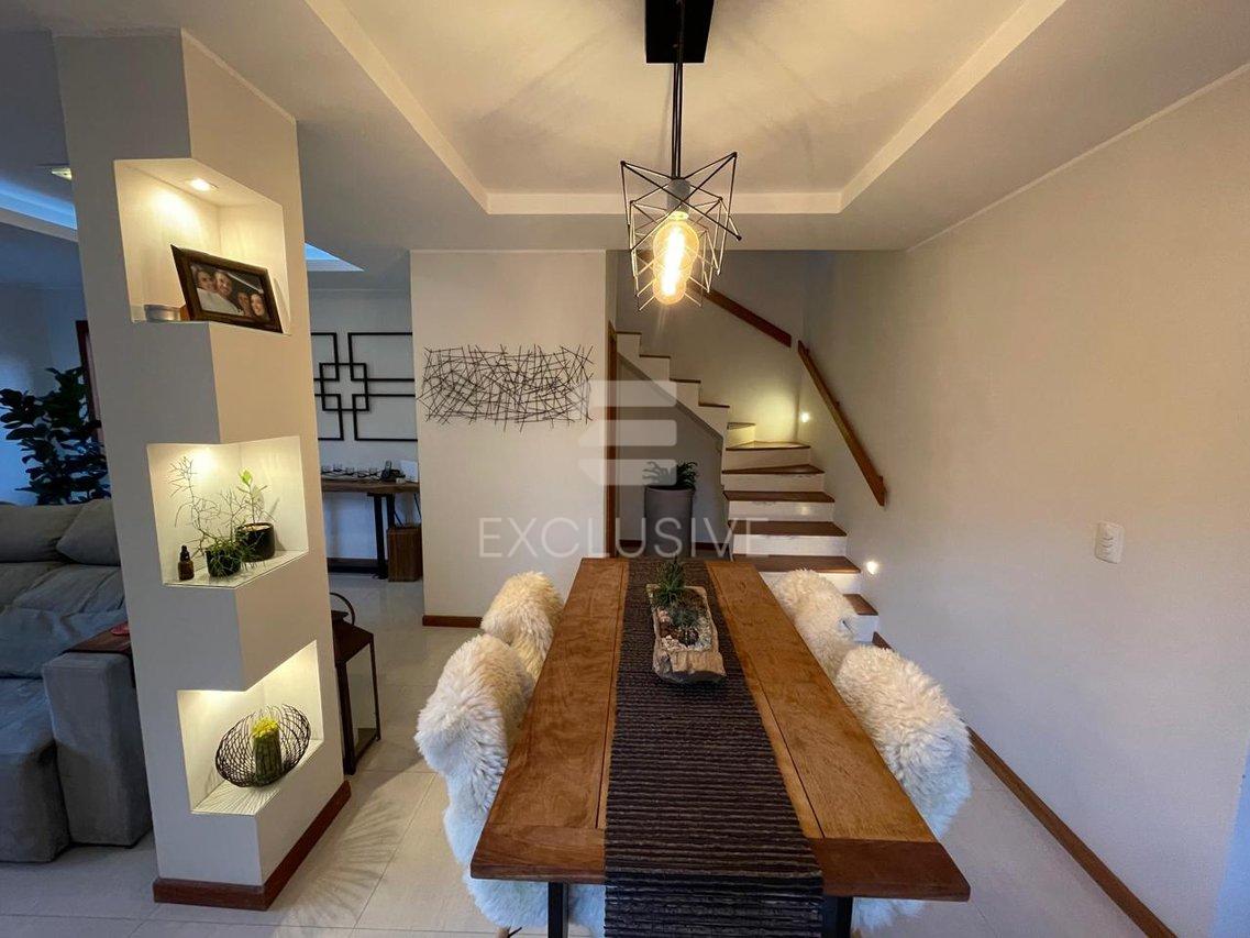 Casa com 3 dormitórios à venda, 110 m² por R$ 980.000 - Cônego - Nova Friburgo/RJ - Nova Friburgo - 