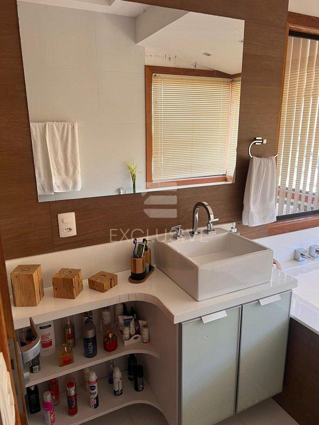 Casa com 3 dormitórios à venda, 110 m² por R$ 980.000 - Cônego - Nova Friburgo/RJ - Nova Friburgo - 