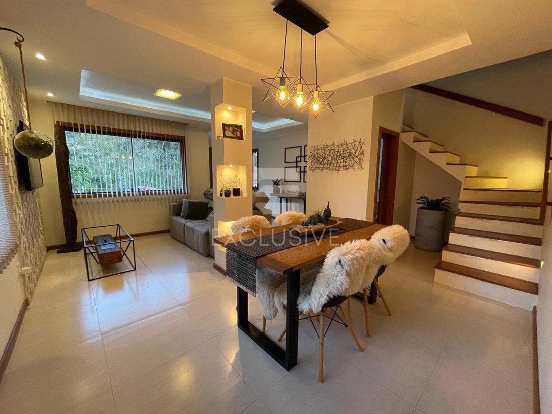 Casa com 3 dormitórios à venda, 110 m² por R$ 980.000 - Cônego - Nova Friburgo/RJ - Nova Friburgo - 