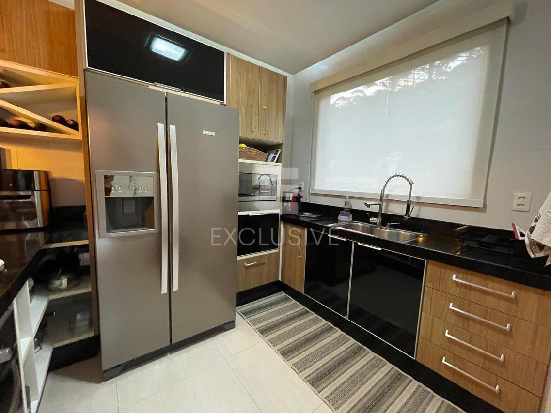 Casa com 3 dormitórios à venda, 110 m² por R$ 980.000 - Cônego - Nova Friburgo/RJ - Nova Friburgo - 