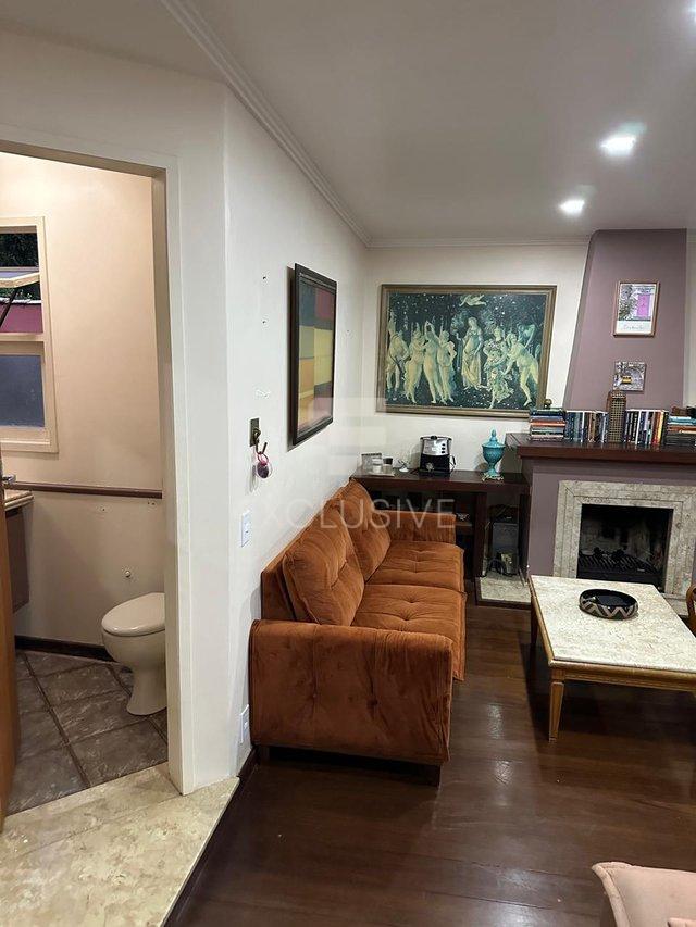 Casa com 3 dormitórios linear à venda, 255 m² por R$1.100.000, 00 - Vale dos Pinheiros - Nova Friburgo - 