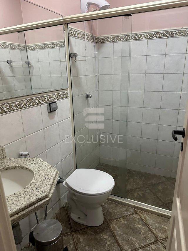 Casa com 3 dormitórios linear à venda, 255 m² por R$1.100.000, 00 - Vale dos Pinheiros - Nova Friburgo - 