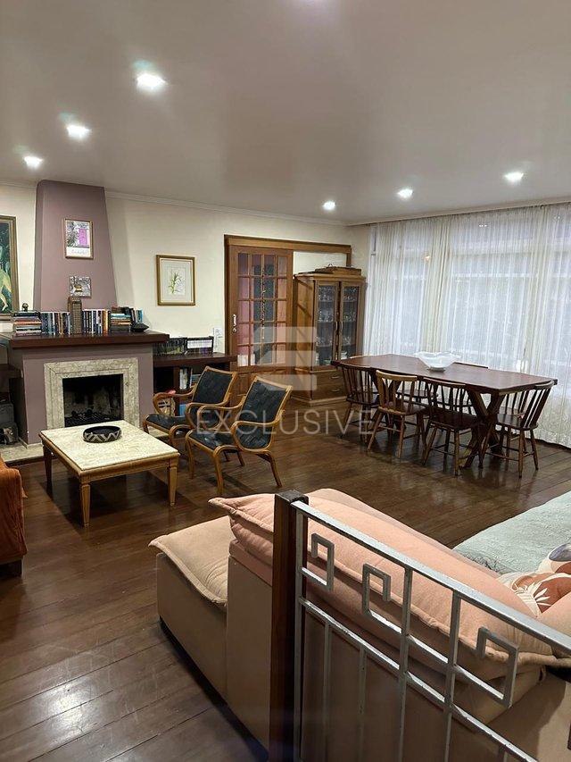 Casa com 3 dormitórios linear à venda, 255 m² por R$1.100.000, 00 - Vale dos Pinheiros - Nova Friburgo - 