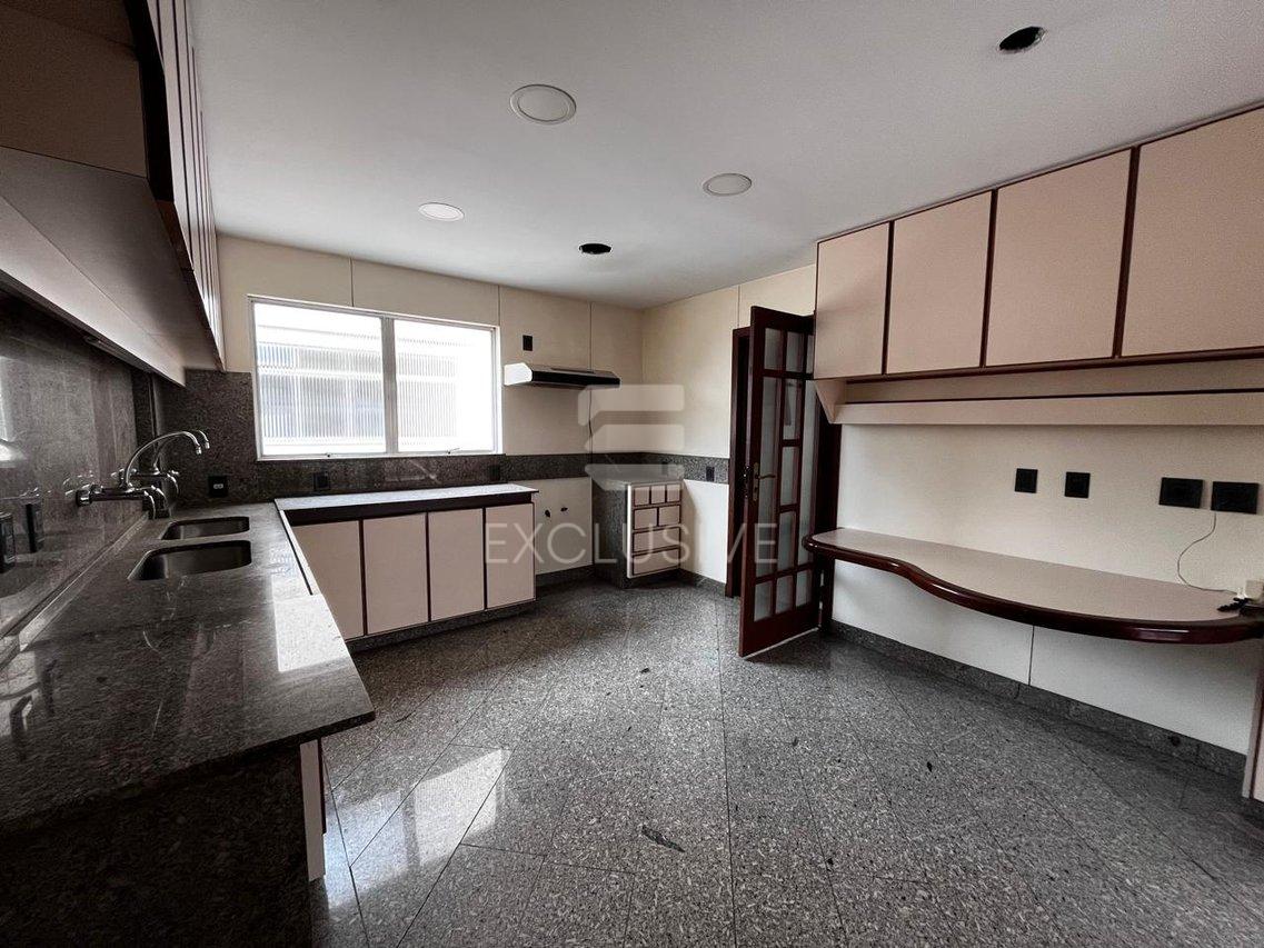 EXCELENTE COBERTURA CENTRO - NOVA FRIBURGO R$ 2.000.000,00 - Nova Friburgo - 
