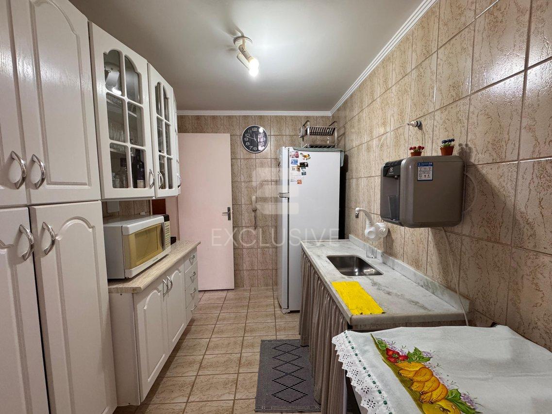 Apartamento com 2 dormitórios à venda, 61 m² por R$ 395.000 - Centro - Nova Friburgo - 