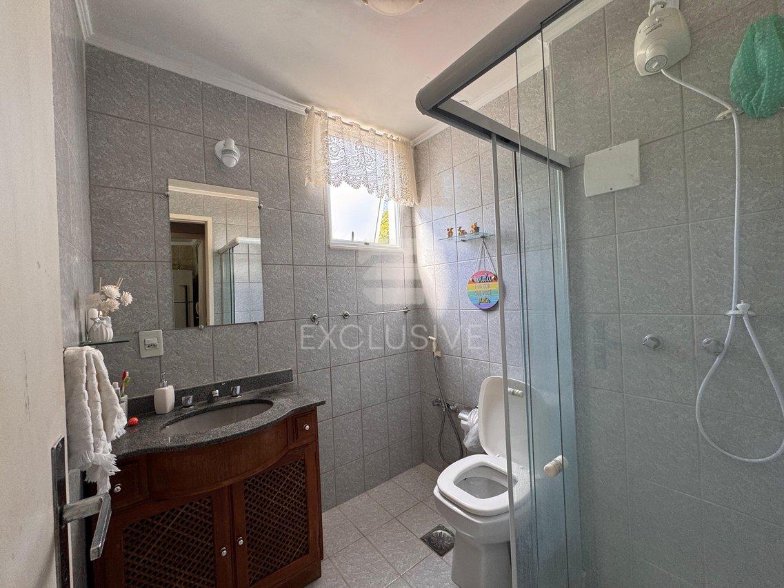 Apartamento com 2 dormitórios à venda, 61 m² por R$ 395.000 - Centro - Nova Friburgo - 