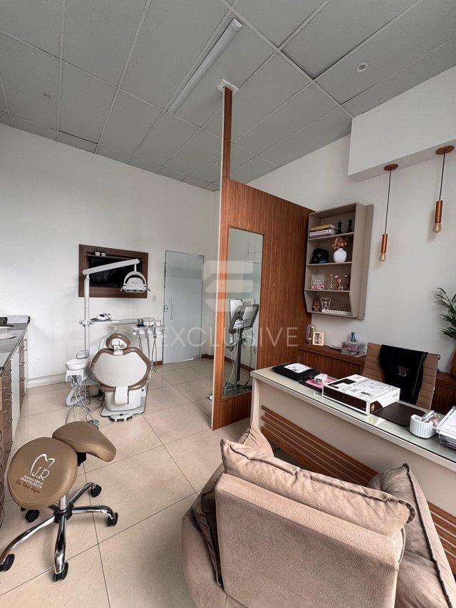 EXCELENTE LOJA/SALA LOCAÇÃO NO CENTR0 - NOVA FRIBURGO Rua Carlos Alberto Braune Nova Friburgo - 