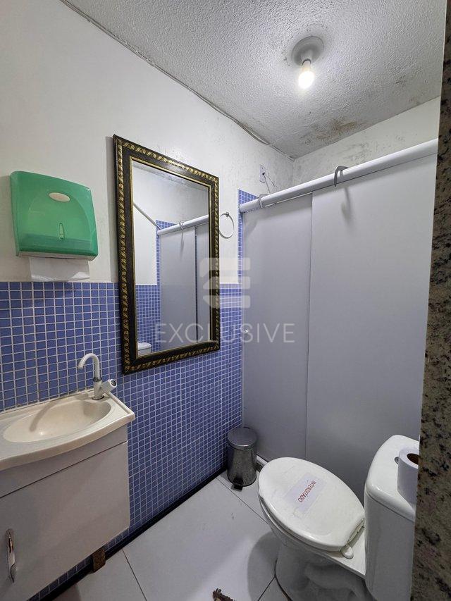 EXCELENTE LOJA/SALA LOCAÇÃO NO CENTR0 - NOVA FRIBURGO Rua Carlos Alberto Braune Nova Friburgo - 