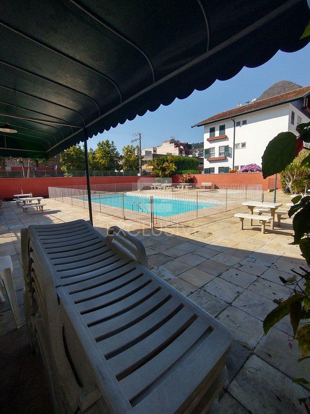 Apartamento com 4 dormitórios à venda, 110 m² por R$ 480.000 - Olaria - Nova Friburgo - 