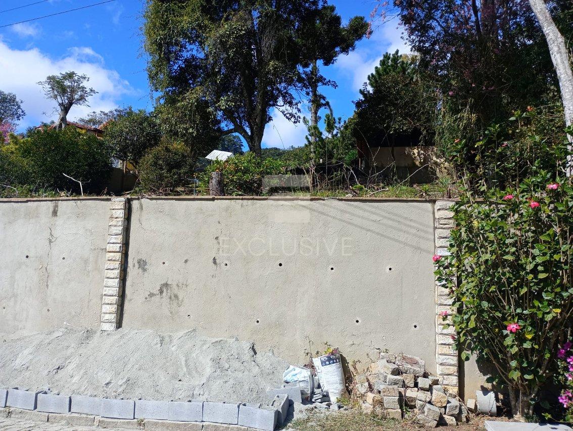 Terreno à venda, 825 m² por R$ 300.000 - Cascatinha- Nova Friburgo/RJ Rua Avelino Frotte Nova Friburgo - 