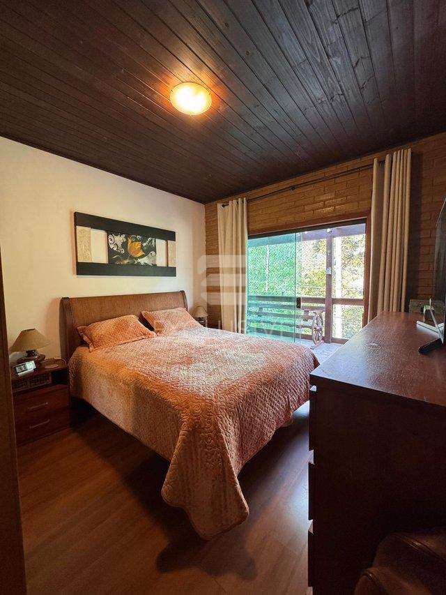 Casa com 3 dormitórios à venda, 200 m² por R$ 720.000,00 - Mury - Nova Friburgo/RJ - Nova Friburgo - 