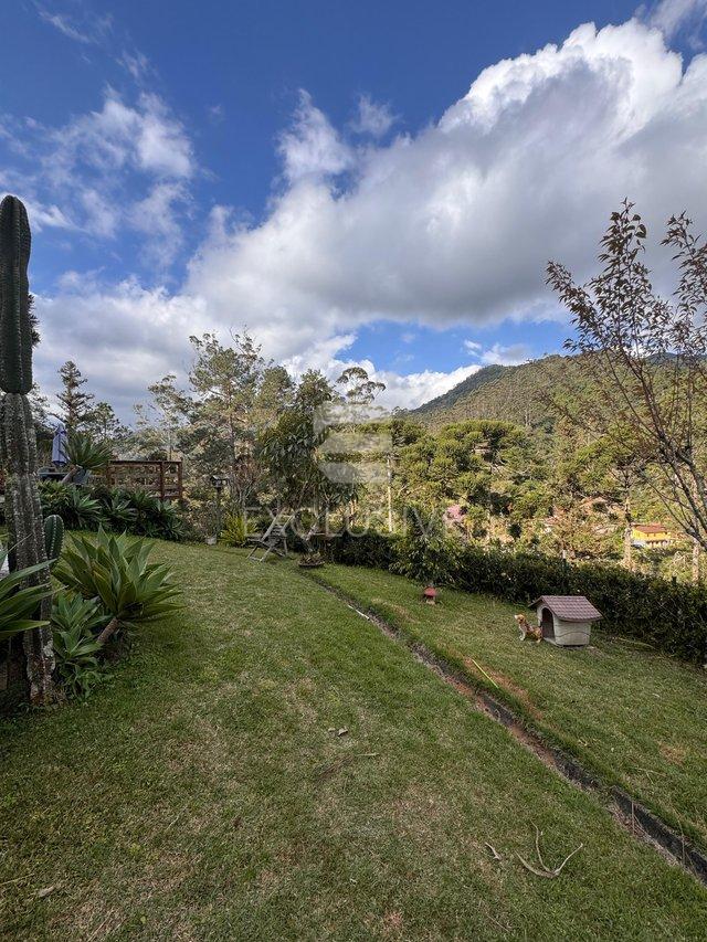 Casa com 3 dormitórios à venda, 200 m² por R$ 720.000,00 - Mury - Nova Friburgo/RJ - Nova Friburgo - 