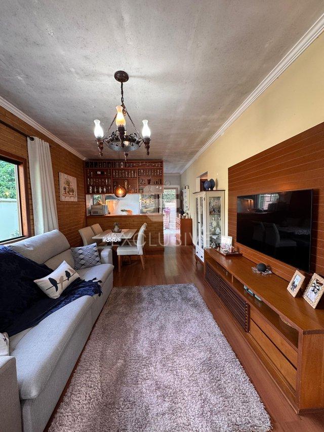 Casa com 3 dormitórios à venda, 200 m² por R$ 720.000,00 - Mury - Nova Friburgo/RJ - Nova Friburgo - 