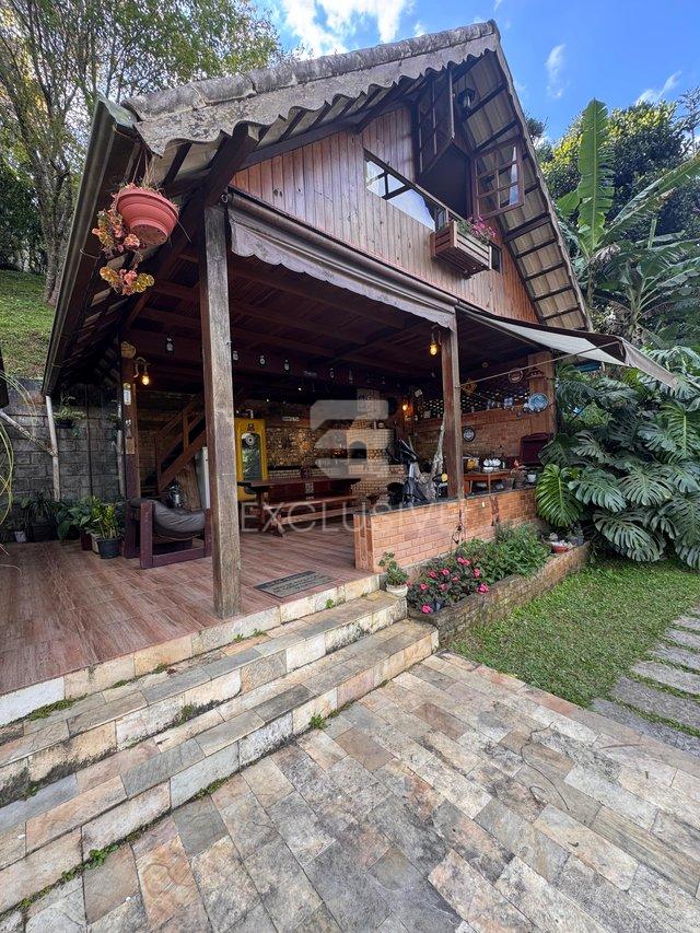 Casa com 3 dormitórios à venda, 200 m² por R$ 720.000,00 - Mury - Nova Friburgo/RJ - Nova Friburgo - 