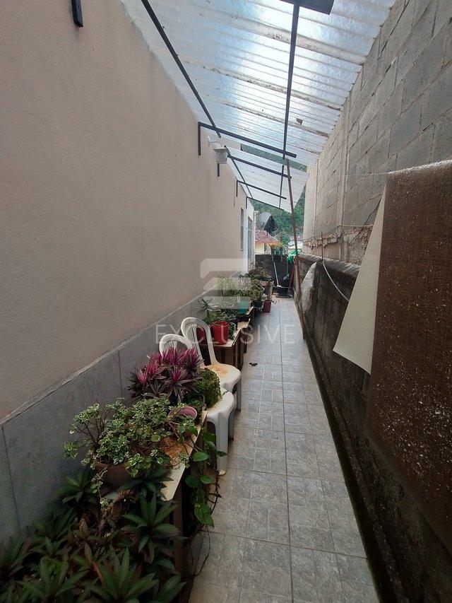 Casa com 3 dormitórios à venda,  108 m² por R$ 348.000,00 - Cônego - Nova Friburgo/RJ - Nova Friburgo - 