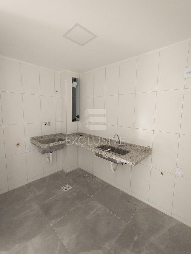 Apartamento com 2 dormitórios à venda, 65 m² por R$ 390.000,00 - Cônego  Nova Friburgo - 