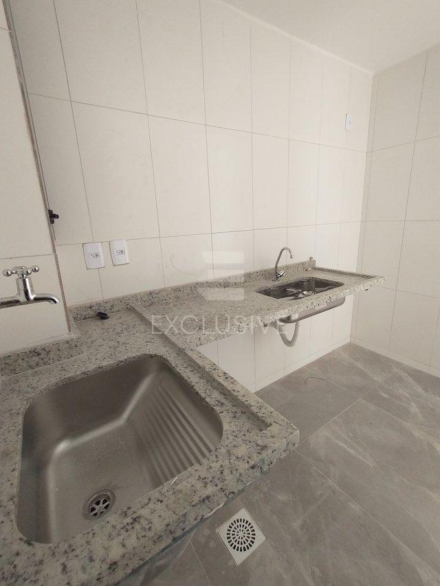 Apartamento com 2 dormitórios à venda, 65 m² por R$ 390.000,00 - Cônego  Nova Friburgo - 