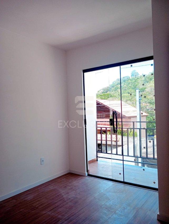 Casa com 2 dormit&oacute;rios &agrave; venda, 67,8 m&sup2; por R$ 350.000 - Parque D. Jo&atilde;o VI - Nova Friburgo  Nova Friburgo - 
