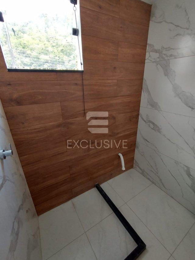 Casa com 2 dormit&oacute;rios &agrave; venda, 67,8 m&sup2; por R$ 350.000 - Parque D. Jo&atilde;o VI - Nova Friburgo  Nova Friburgo - 