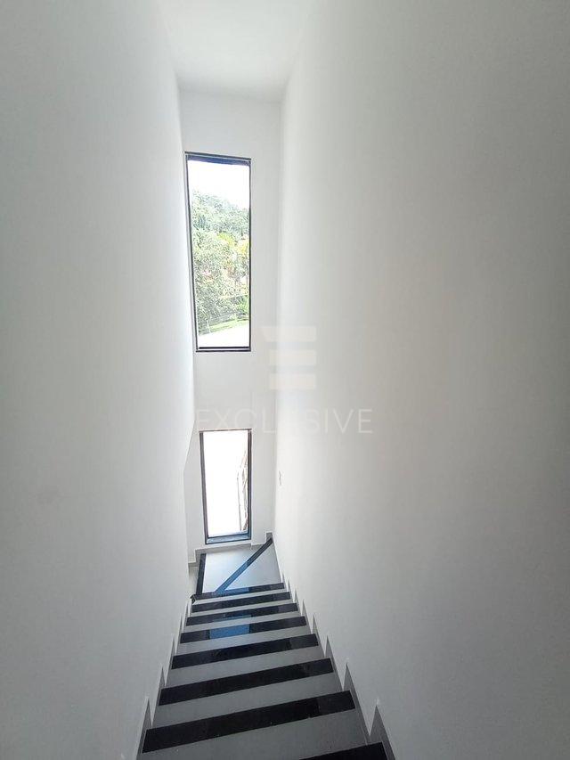 Casa com 2 dormit&oacute;rios &agrave; venda, 67,8 m&sup2; por R$ 350.000 - Parque D. Jo&atilde;o VI - Nova Friburgo  Nova Friburgo - 