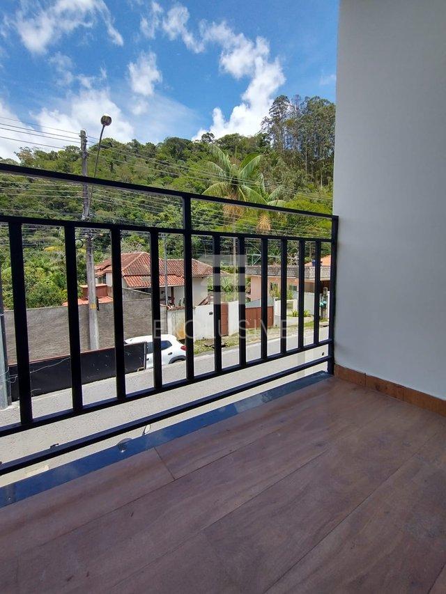 Casa com 2 dormit&oacute;rios &agrave; venda, 67,8 m&sup2; por R$ 350.000 - Parque D. Jo&atilde;o VI - Nova Friburgo  Nova Friburgo - 
