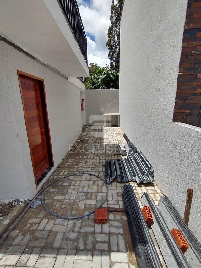 Casa com 2 dormit&oacute;rios &agrave; venda, 67,8 m&sup2; por R$ 350.000 - Parque D. Jo&atilde;o VI - Nova Friburgo  Nova Friburgo - 