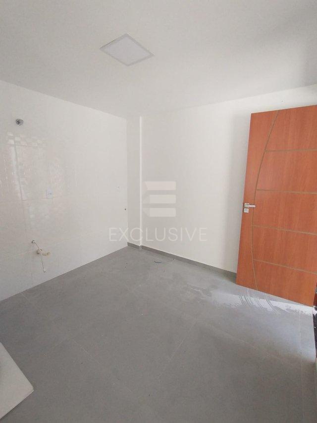 Casa com 2 dormit&oacute;rios &agrave; venda, 67,8 m&sup2; por R$ 350.000 - Parque D. Jo&atilde;o VI - Nova Friburgo  Nova Friburgo - 