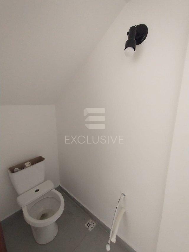 Casa com 2 dormit&oacute;rios &agrave; venda, 67,8 m&sup2; por R$ 350.000 - Parque D. Jo&atilde;o VI - Nova Friburgo  Nova Friburgo - 