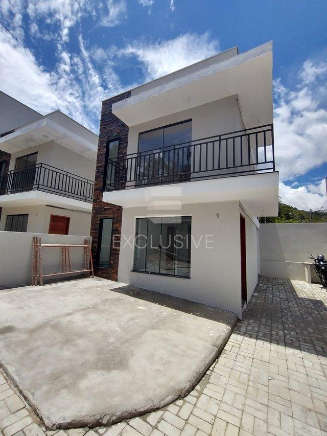 Casa com 2 dormit&oacute;rios &agrave; venda, 67,8 m&sup2; por R$ 350.000 - Parque D. Jo&atilde;o VI - Nova Friburgo  Nova Friburgo - 