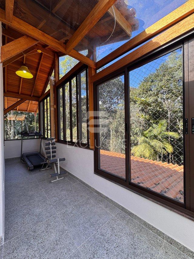 Belíssima Chácara em Amparo com 30.000 m²,  R$ 730.000,00 - Nova Friburgo/RJ Estrada Horácio Augusto Folly Nova Friburgo - 