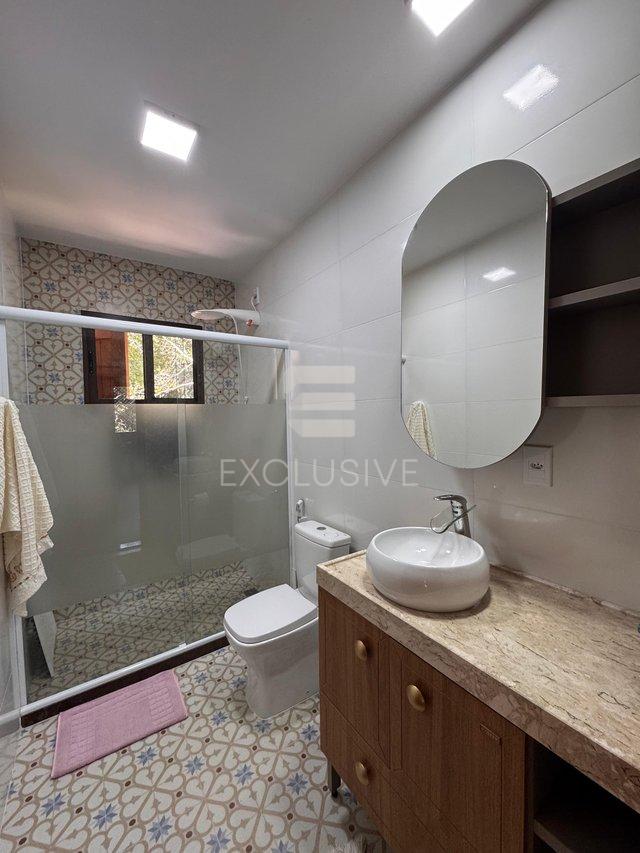 Belíssima Chácara em Amparo com 30.000 m²,  R$ 730.000,00 - Nova Friburgo/RJ Estrada Horácio Augusto Folly Nova Friburgo - 