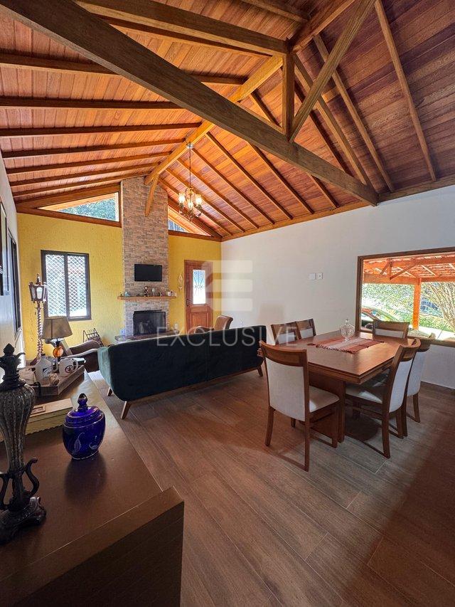 Belíssima Chácara em Amparo com 30.000 m²,  R$ 730.000,00 - Nova Friburgo/RJ Estrada Horácio Augusto Folly Nova Friburgo - 