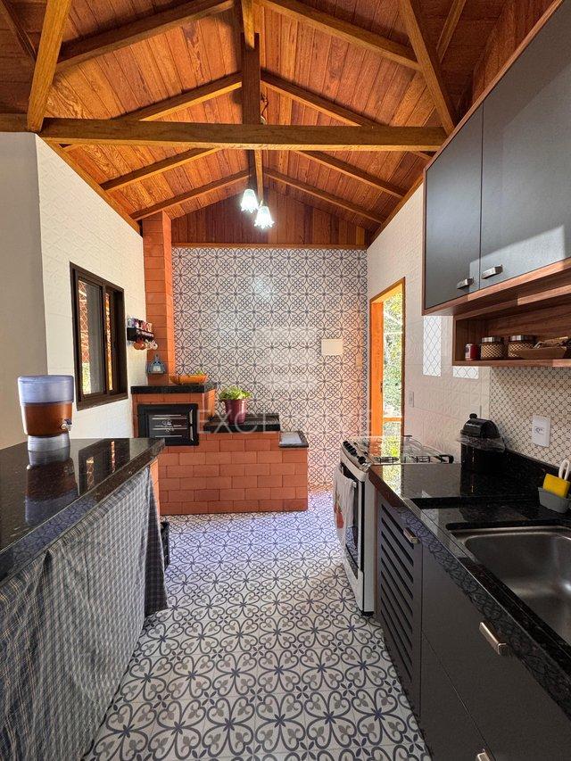 Belíssima Chácara em Amparo com 30.000 m²,  R$ 730.000,00 - Nova Friburgo/RJ Estrada Horácio Augusto Folly Nova Friburgo - 