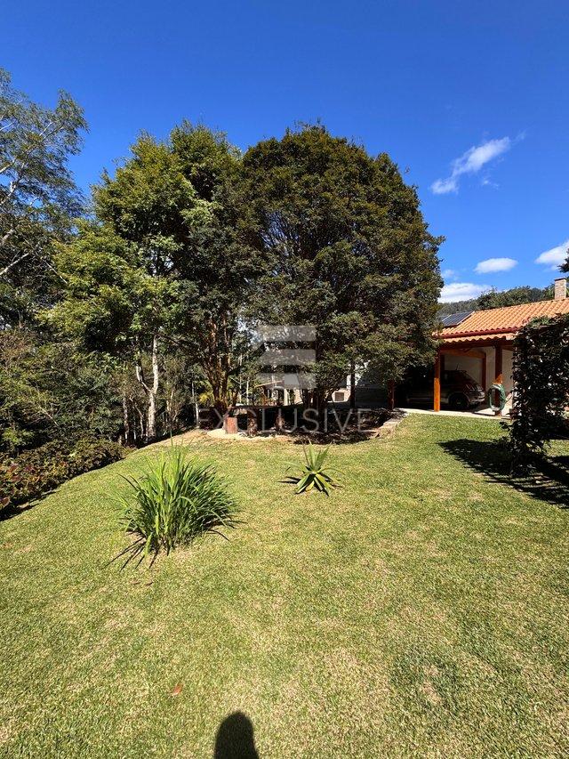 Belíssima Chácara em Amparo com 30.000 m²,  R$ 730.000,00 - Nova Friburgo/RJ Estrada Horácio Augusto Folly Nova Friburgo - 