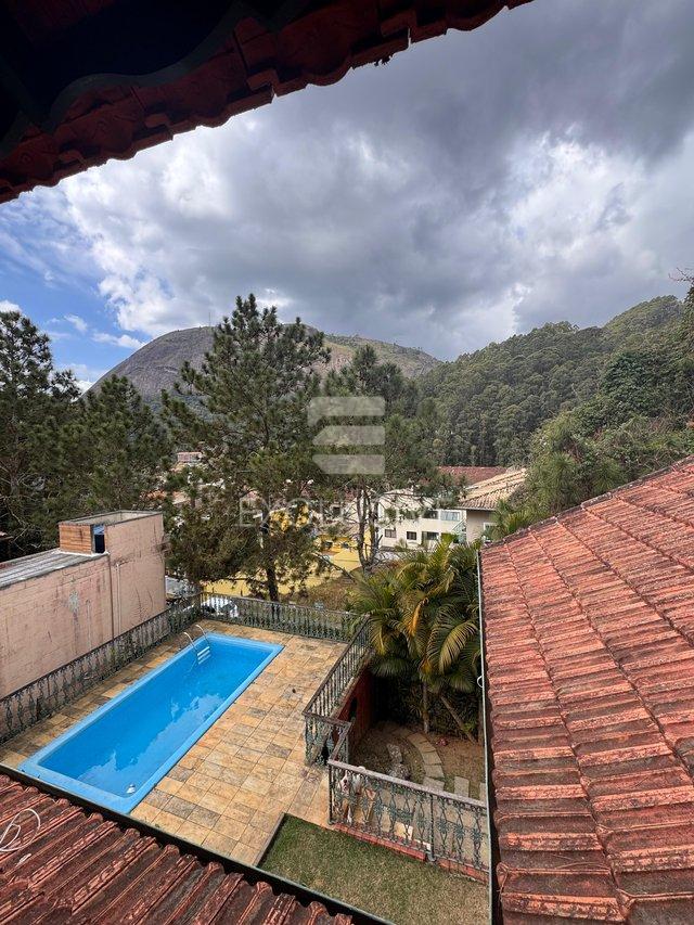 Casa com 4 dormitórios à venda, 202 m² por R$ 1.250.000,00 - Cônego- Nova Friburgo/RJ  Nova Friburgo - 