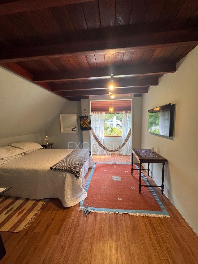 Casa com 4 dormitórios à venda, 202 m² por R$ 1.250.000,00 - Cônego- Nova Friburgo/RJ  Nova Friburgo - 