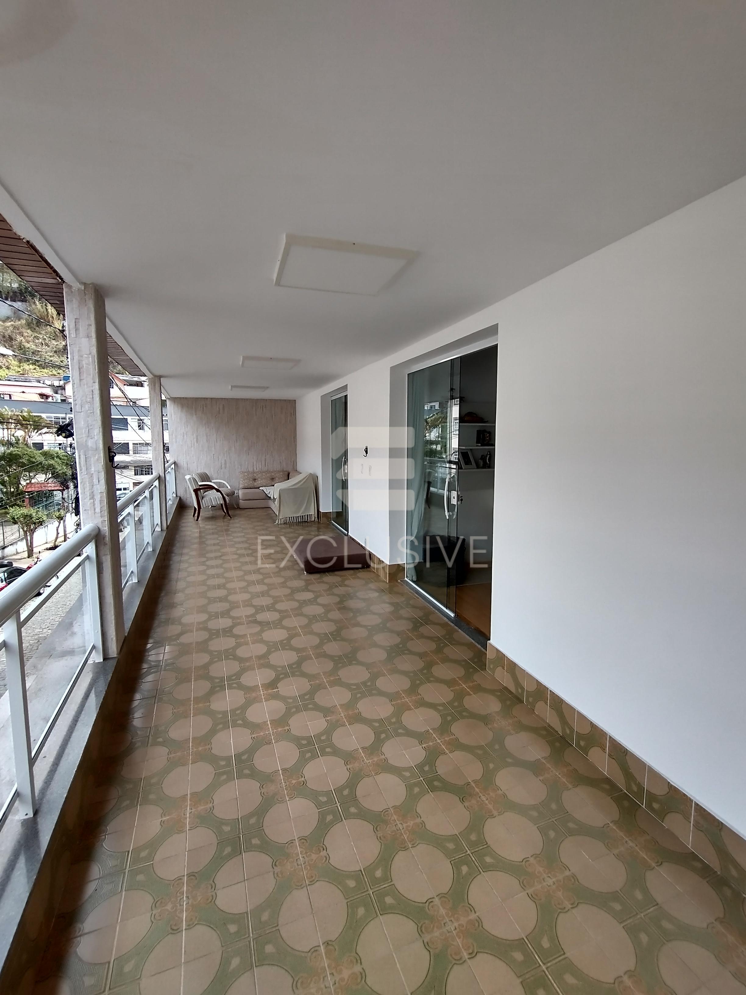 Casa com 4 dormit&oacute;rios &agrave; venda, 372 m&sup2; por R$ 1650.000,00 - Braunes - Nova Friburgo/RJ  Nova Friburgo - 