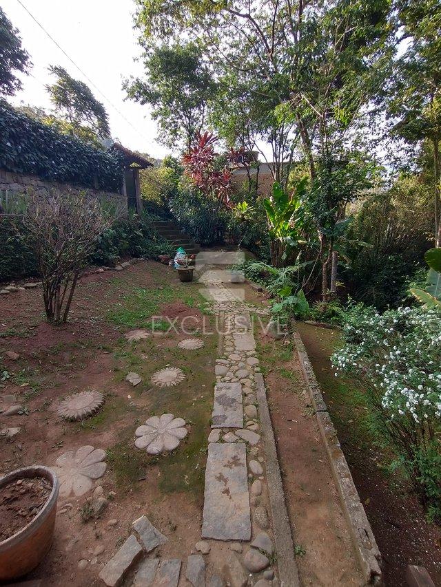 Casa com 4 dormitórios à venda, 245 m² por R$ 620.000 - Cascatinha - Nova Friburgo/RJ  Nova Friburgo - 