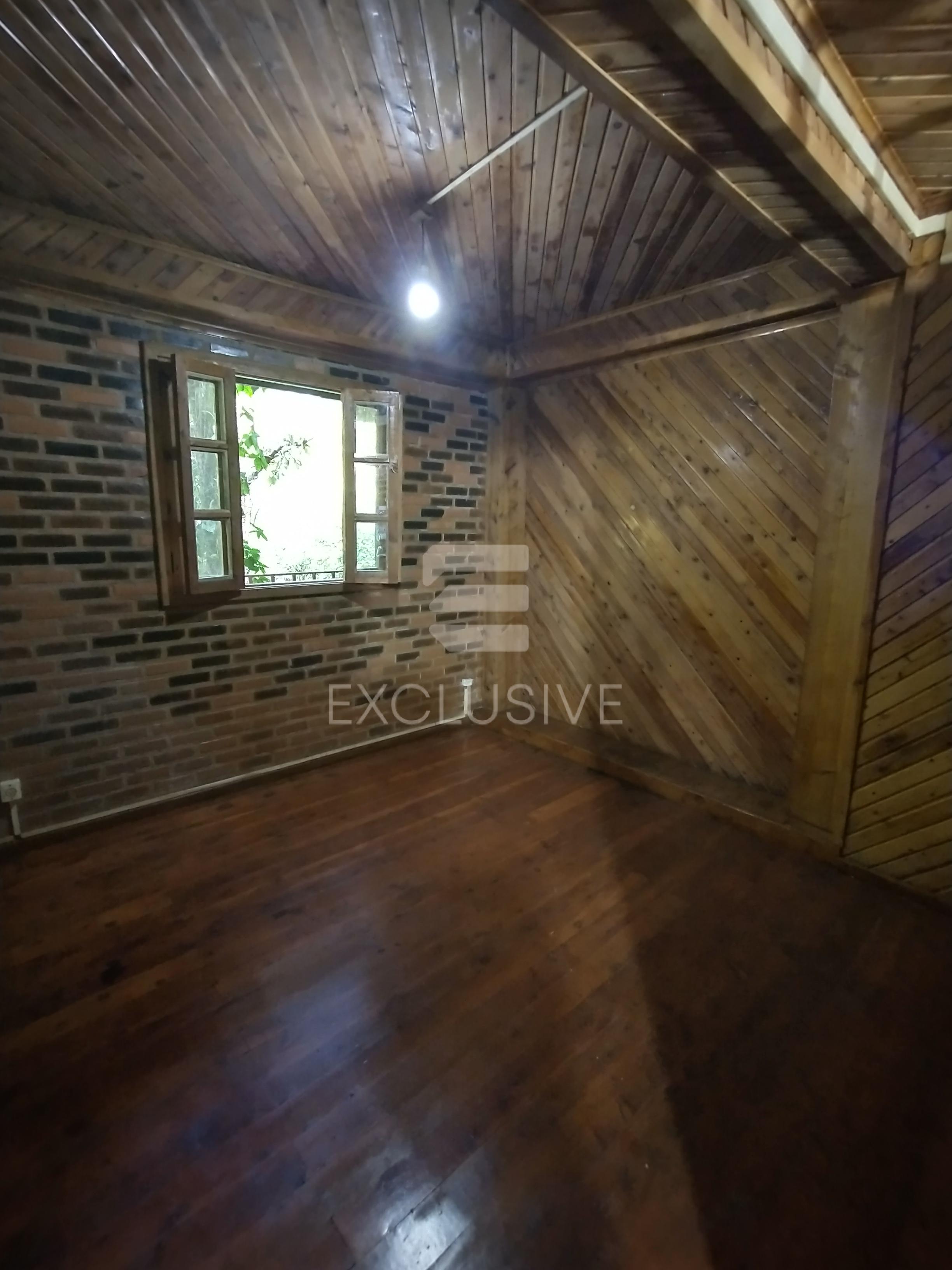 Casa com 4 dormit&oacute;rios &agrave; venda, 245 m&sup2; por R$ 620.000 - Cascatinha - Nova Friburgo/RJ  Nova Friburgo - 